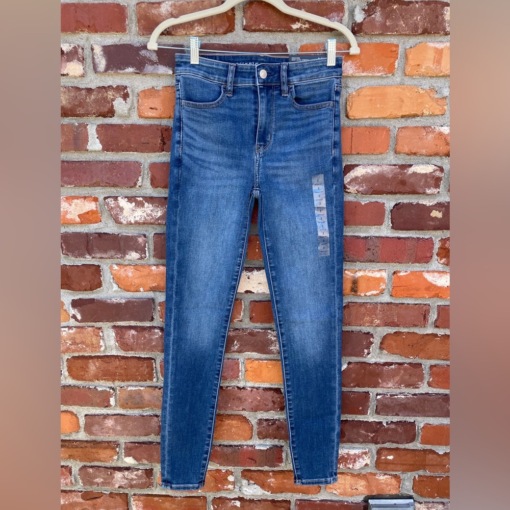 NWT American Eagle High Rise Jegging